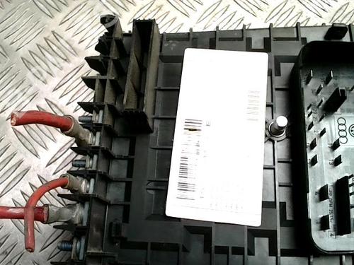 Fuse box VW TOURAN (1T3) 2.0 TDI | BP38797056E1 - Image 6