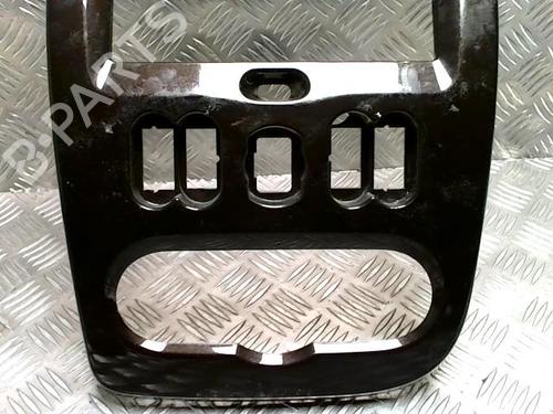 Middle console DACIA DUSTER (HS_) 1.5 dCi (HSMC) | BP33164888I22 - Image 2