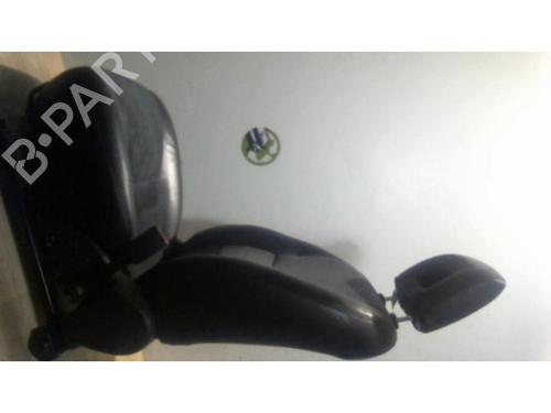 Sæde højre fortil TOYOTA RAV 4 II (_A2_) 2.0 D 4WD (CLA20_, CLA21_, CLA20R, CLA21R) | BP25387621C16