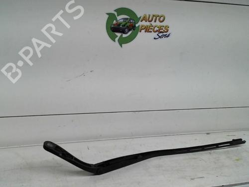 Used Front windshield wiper arm PEUGEOT 307 (3A/C) 1.6 HDi (90 hp) 25464421