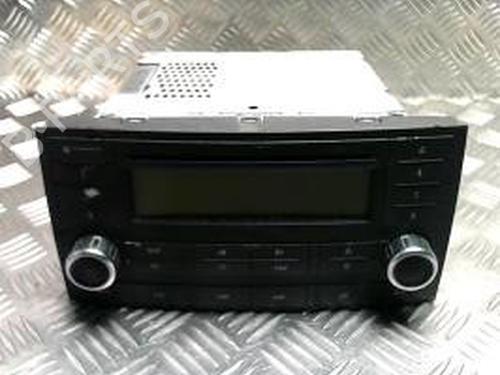 Bilradio VW TOUAREG (7LA, 7L6, 7L7) 2.5 R5 TDI (174 hp) 25790783