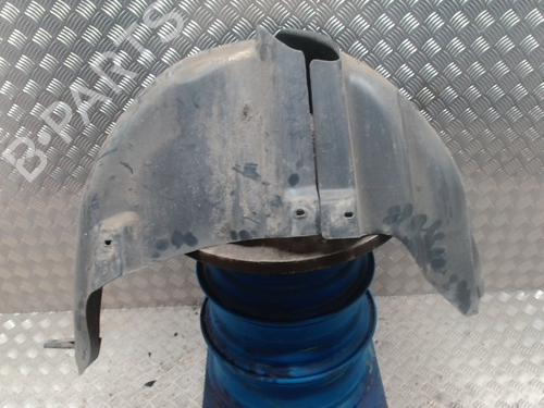 Used Wheel arch VW POLO IV (9N_, 9A_) 1.2 12V (64 hp) 32082453