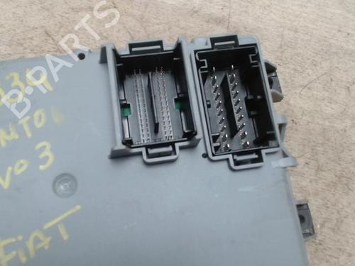Used Fuse box FIAT PUNTO EVO (199_) 1.3 D Multijet (199AXC1A, 199BXC1A, 199AXT1A, 199BXT1A) (75 hp) 31225515