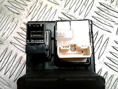 Mirror switch TOYOTA RAV 4 III (_A3_) 2.2 D 4WD (ALA30_, ALA30R) | BP31807525I25 