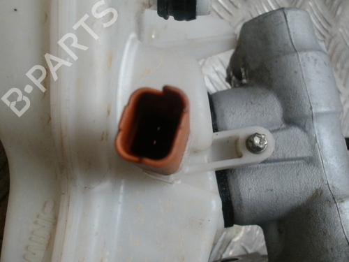 Brake master cylinder PEUGEOT 208 I (CA_, CC_) 1.2 VTI 82 | BP31237219M77