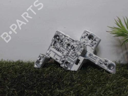 Nummerpladelys FORD MONDEO III (B5Y) 2.0 16V TDDi / TDCi (115 hp) 25391146