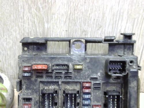 Fuse box RENAULT LAGUNA II (BG0/1_) 2.2 dCi (BG0F) | BP25411512E1 - Image 2