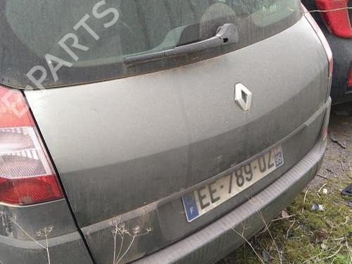 Fuse box RENAULT GRAND SCÉNIC II (JM0/1_) 1.9 dCi (JM0G, JM12, JM1G, JM2C) | BP26926399E1