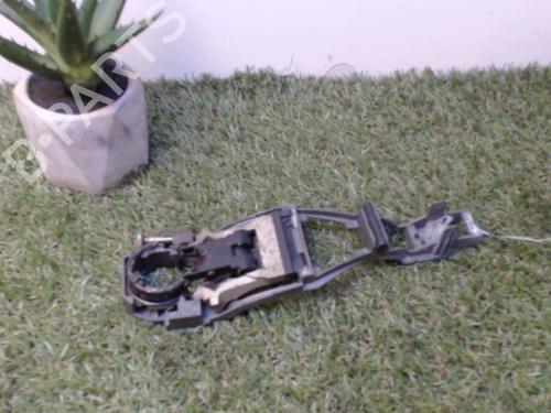 front-left-exterior-door-handle-vw-polo-iv-9n_-9a_-2001-2002-2003-2004-2005-2006-2007-2008-2009-2010-2011-2012-2013-2014-25395983 main image