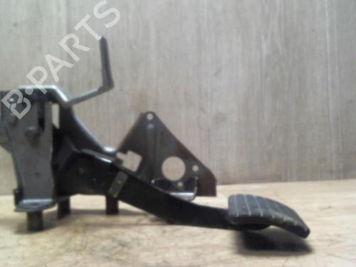 koblingspedal RENAULT CLIO IV (BH_) 1.5 dCi 90 (90 hp) 31229930