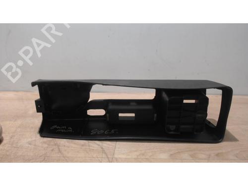 Midtkonsoll OPEL CALIBRA A (C89) 2.0 i (M07) (115 hp) 25411759
