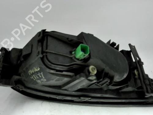 Right headlight FORD MONDEO III Saloon (B4Y) 1.8 16V | BP26646277C29 