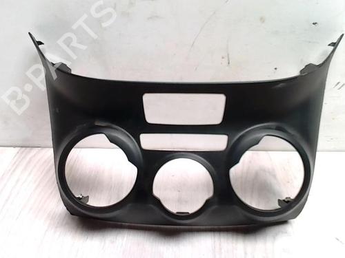 Used Middle console PEUGEOT 208 I (CA_, CC_) 1.2 VTI 82 (82 hp) 28354847