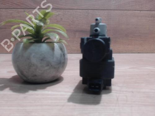 Used Washer pump KIA SPORTAGE II (JE_, KM_) 2.0 CRDi (113 hp) 25414572