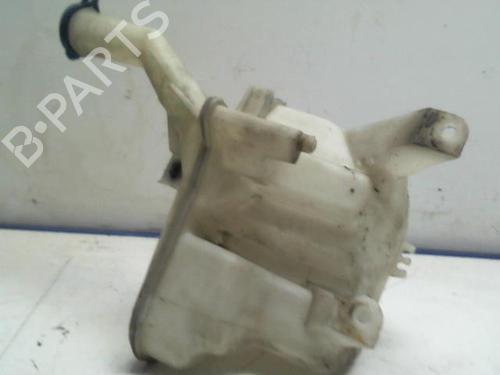 windscreen-washer-tank-renault-scenic-i-mpv-ja01_-fa0_-1999-2000-2001-2002-2003-2004-2005-2006-2007-2008-2009-2010-25417522 main image