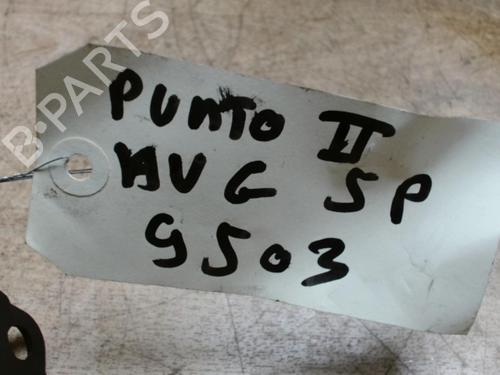 Used Front left interior door handle FIAT PUNTO (188_) 1.2 60 (188.030, .050, .130, .150, .230, .250) (60 hp) 31236188