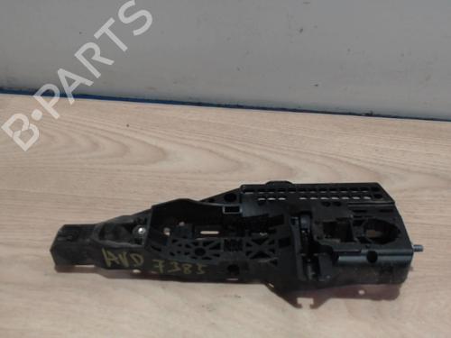 front-right-exterior-door-handle-renault-clio-iv-bh_-2012-2013-2014-2015-2016-2017-2018-2019-2020-2021-31218637 main image