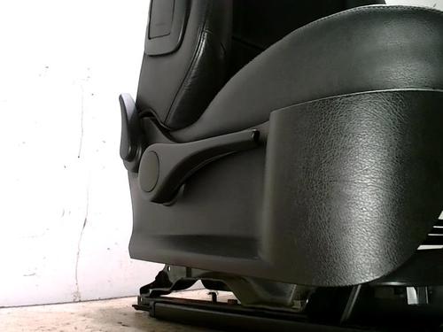 Right front seat PEUGEOT 307 Break (3E) 2.0 HDi 135 | BP25430343C16 - Image 7