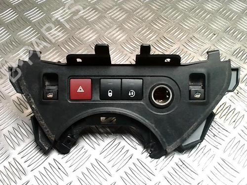 Used Warning switch CITROËN BERLINGO MULTISPACE (B9) 1.6 HDi 110 (109 hp) 31222893