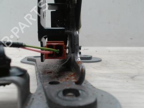 Hand brake PEUGEOT 208 I (CA_, CC_) 1.2 THP 110 | BP27921411I18