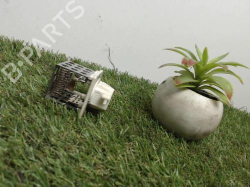 Used Heater resistor FORD FOCUS I Turnier (DNW) 1.8 Turbo DI / TDDi (90 hp) 25395171