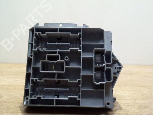 Used Fuse box Fuse box FIAT PUNTO (188_) 1.2 60 (188.030, .050, .130, .150, .230, .250) (60 hp) 25385995 25385995