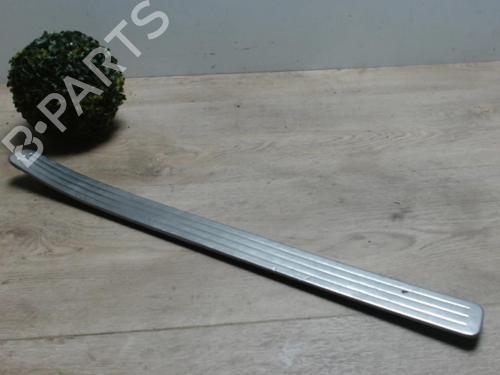 Estribo VW TOUAREG (7LA, 7L6, 7L7) 5.0 V10 TDI (313 hp) 31233921