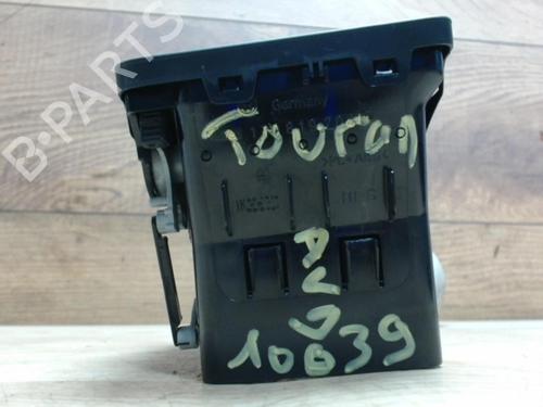 Air vent VW TOURAN (1T1, 1T2) 1.9 TDI | BP29370526I21