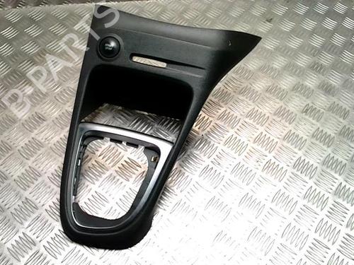 Used Switch Switch RENAULT CAPTUR I (J5_, H5_) 0.9 TCe 90 (90 hp) 33735954 33735954