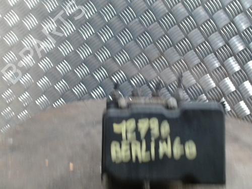 Used ABS pump ABS pump CITROËN BERLINGO / BERLINGO FIRST MPV (MF_, GJK_, GFK_) 1.6 HDI 90 (MF9HX) (90 hp) 34007810 34007810