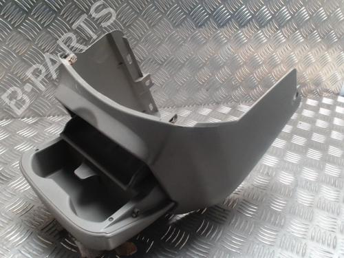 Kopholder/Genstandsholder NISSAN MICRA III (K12) 1.2 16V (65 hp) 31264109