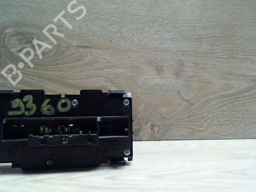 Warning switch MERCEDES-BENZ E-CLASS (W210) E 290 Turbo-D (210.017) | BP25401621I22 - Image 2
