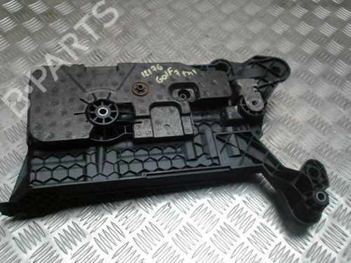 Used Support VW GOLF VII (5G1, BQ1, BE1, BE2) 1.6 TDI (110 hp) 30532754