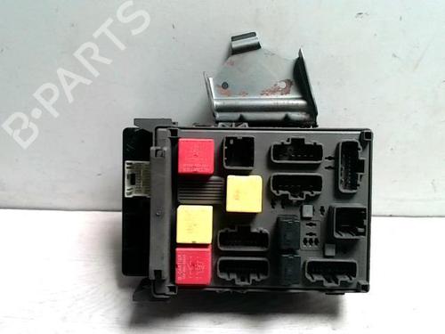 Used Fuse box RENAULT ESPACE IV (JK0/1_) 2.0 Turbo (JK0A, JK0B, JK0N) (163 hp) 25423306