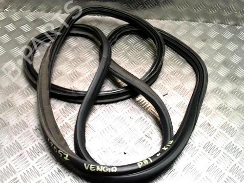 Gummilist KIA VENGA (YN) 1.6 CRDi 115 (116 hp) 31332350