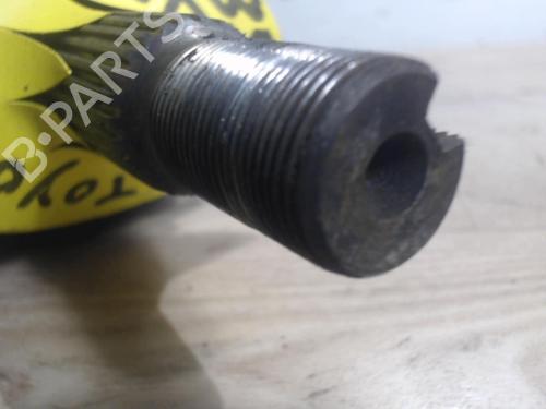 Used Right front driveshaft TOYOTA AURIS (_E15_) 1.4 D-4D (NDE150_, NDE150R) (90 hp) 25408254