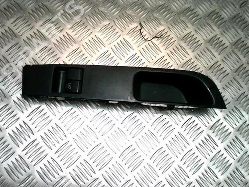 Used Left front window switch NISSAN MICRA III (K12) 1.2 16V (80 hp) 25429855