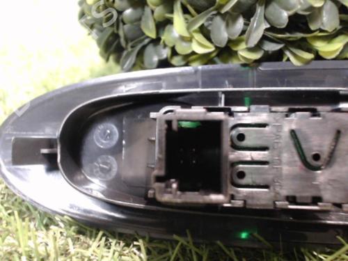 Left rear window switch CITROËN C4 II (NC_) 1.2 THP 110 (NCHNZ6, NCHNV6) | BP31219049I29