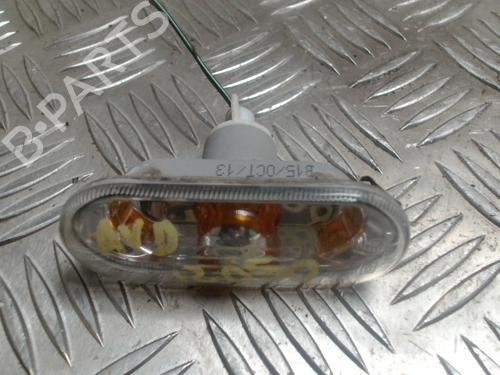 Højre side indikator SEAT IBIZA IV (6J5, 6P1) 1.6 TDI (90 hp) 31257341