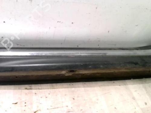 Right sideskirt MITSUBISHI OUTLANDER II (CW_W) 2.0 DI-D (CW8W) | BP26654318C114 