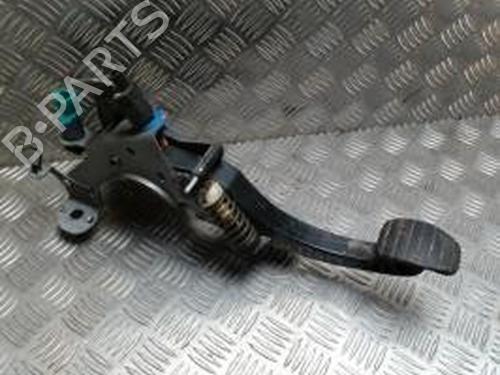 Used Clutch pedal RENAULT SCÉNIC III (JZ0/1_) 1.6 dCi (JZ00, JZ12) (130 hp) 30810003