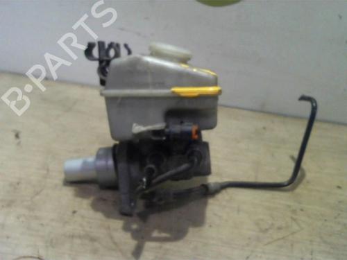 Used Brake master cylinder OPEL ZAFIRA / ZAFIRA FAMILY B (A05) 1.9 CDTI (M75) (150 hp) 25388041