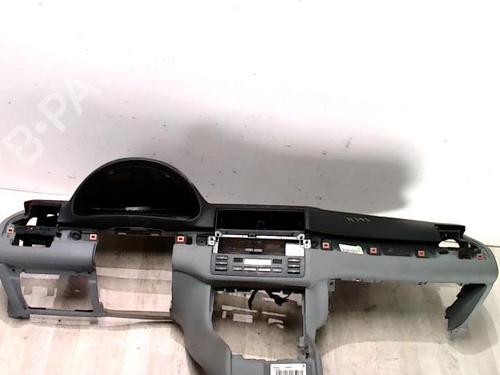 Instrumentbord BMW 3 (E46) 318 i (118 hp) 31235352