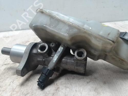Used Power steering reservoir VOLVO S40 II (544) 1.6 D (110 hp) 27841016