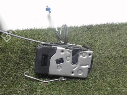 Front left lock OPEL ZAFIRA A MPV (T98) 2.0 DTI 16V (F75) | BP25393024C98