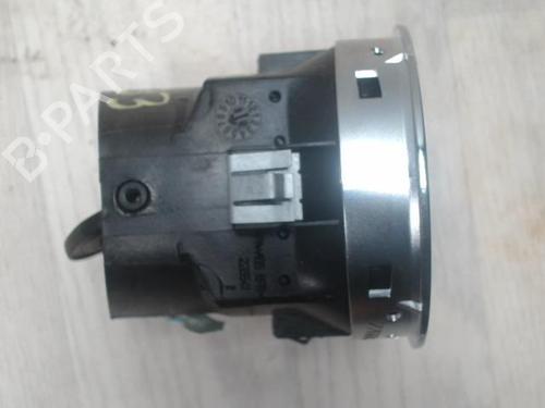 Used Air vent FIAT 500 (312_) 1.3 D Multijet (312AXB1A) (75 hp) 31225344
