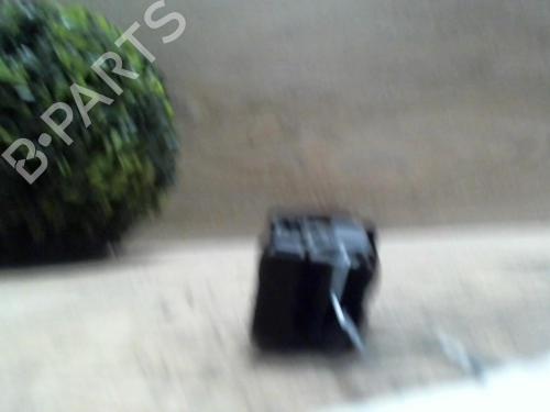 Used Warning switch PEUGEOT PARTNER MPV (5_, G_) 2.0 HDI (90 hp) 31229456