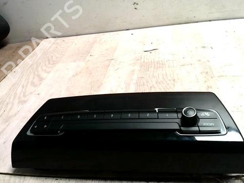 Switch BMW 2 Active Tourer (F45) 216 d | BP25426113I30