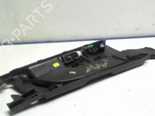 Used Air vent PEUGEOT 5008 (0U_, 0E_) 2.0 HDi (163 hp) 25417515