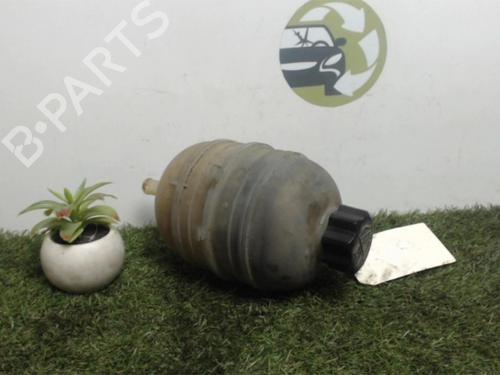 Ekpansionstank PEUGEOT 206 Hatchback (2A/C) 1.1 i (60 hp) 25394651